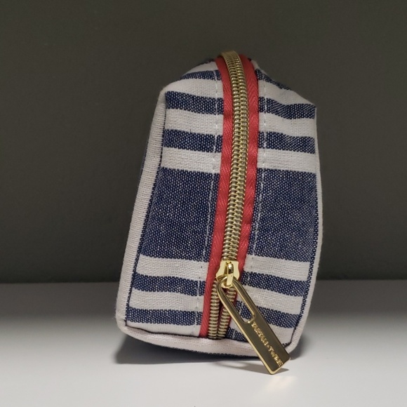 Tartan and Twine Small Cosmetic Bag - Picture 3 of 4